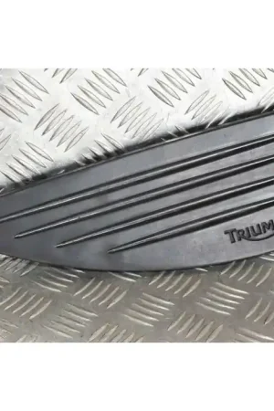 Triumph Voetstep toevoeging T2083042 Laatste Versie