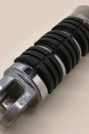 Must-Have Triumph Voetstep Links T2081490