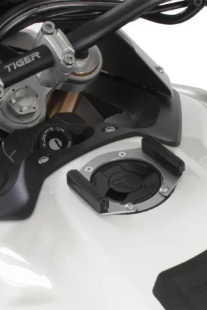 Alleen Vandaag Hepco en Becker bevestiging Tanktas Triumph Tiger 900 GT / Pro / Rally vanaf 2020