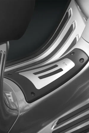 Budget Rizoma foot board tunnel cover Vespa Primera