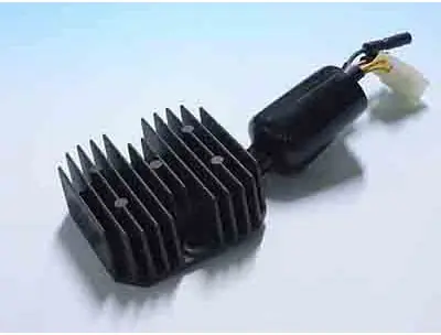 Hoge Kwaliteit TOURMAX - RGU-152 - Voltage Regulator/Rectifier - Compatibel met Honda