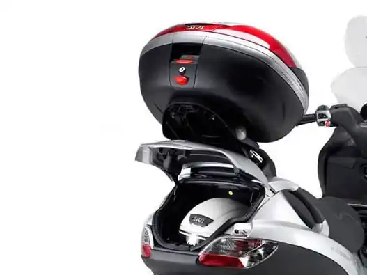 GIVI - SR5600M-SPEC - Brackets - Compatibel met Piaggio MP3 Yourban Merkproduct