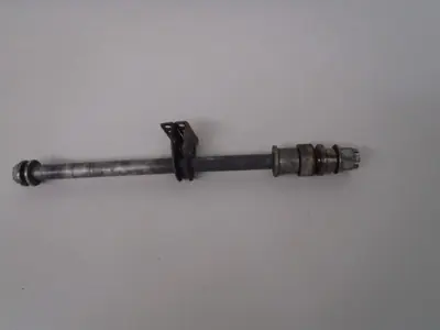 Laatste Versie wielas achter Kawasaki ZZR 600 D1