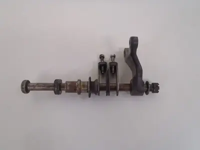 Luxe wielas achterSuzuki GSX 750 ES 1983 (GR72A)