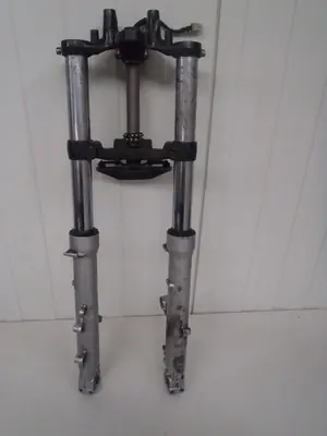 VoorvorkHONDA PC-RC34 (1990) In De Mode