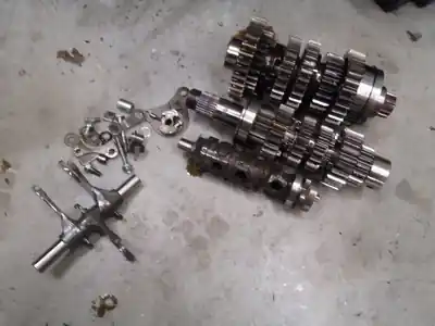 Laatste Kans versnellingsbaktandwielen Honda CBR1000F SC24B 1996