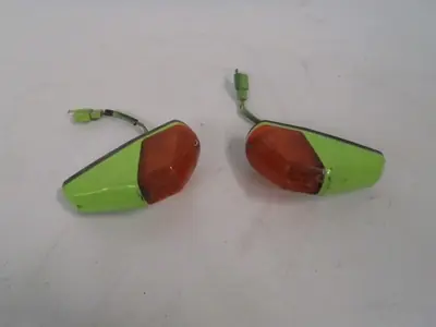 Voordeelprijs richtingaanwijzers voorKawasaki GPX 400 F 1988