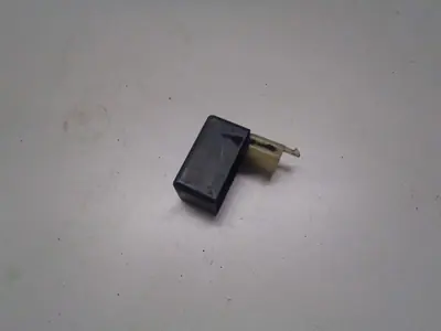 Ambachtelijk relaisHONDA PC-RC34 E (1990)