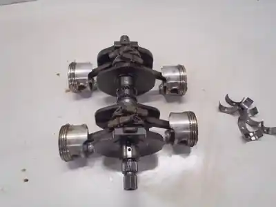 krukas met zuigers HONDA VF 700 F(RC23) Nieuw Model