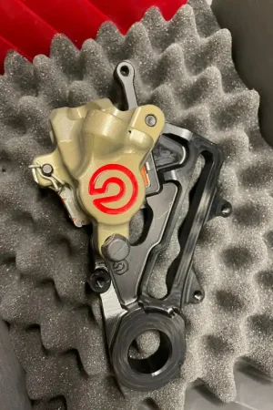 BREMBO - CALIPER AXIAL REAR - Brake Calipers - Racing 25,1 mm As Laatste Kans