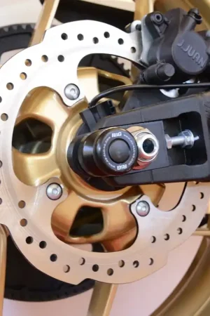 R&G - COTTON REELS - Protectors - OFFSET BLACK Finale Uitverkoop