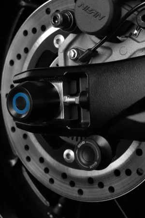 Limited Edition GILLES - GTA AXLE PROTECTORS - Protectors - Compatibel met Suzuki GSX-8R/R, GSX-8S/P, GSX-8S/R