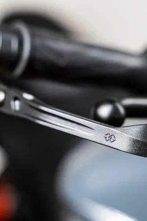 Topkwaliteit GILLES - HANDSHIELD BRAKE SIDE BLACK DULL - Bodywork - Zwart Mat